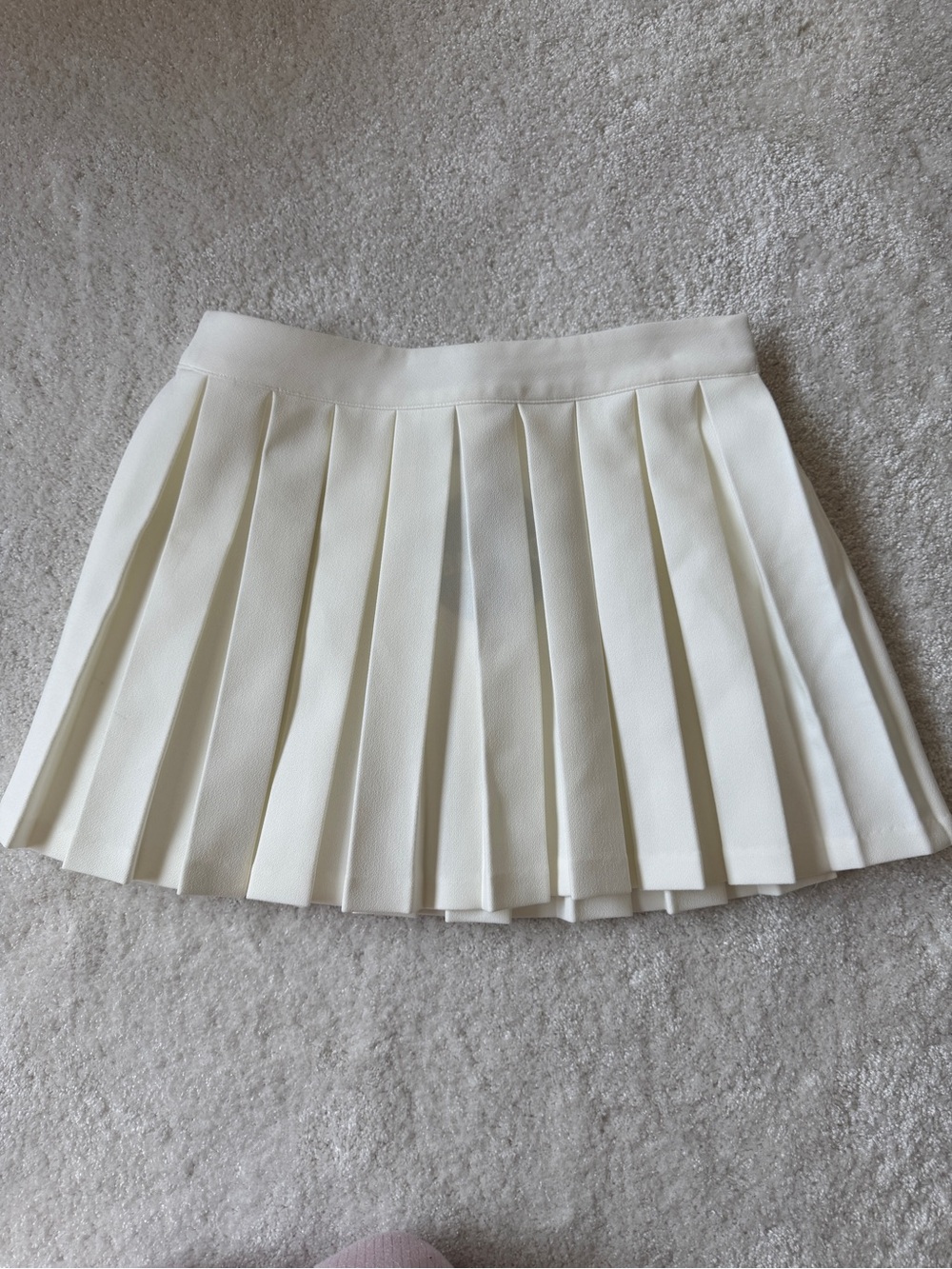 Gretchen Pleated Mini Skirt Ivory - Picture 3 of 5